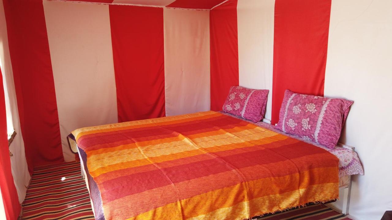 Camp Sahara Dunes Ξενοδοχείο M'Hamid Εξωτερικό φωτογραφία