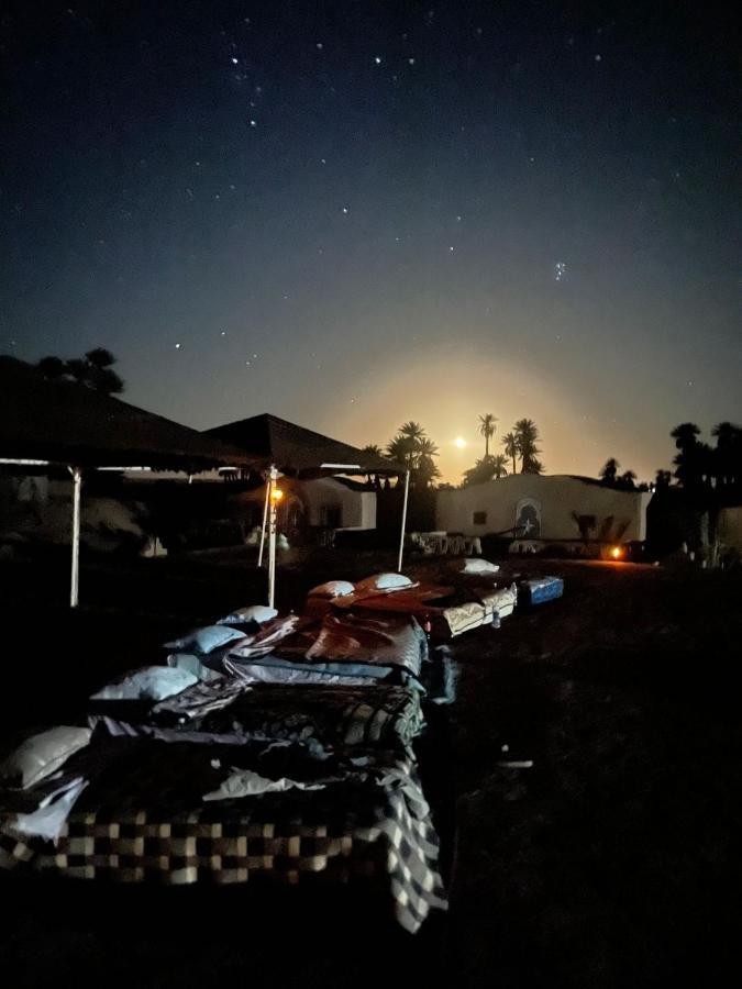 Camp Sahara Dunes Ξενοδοχείο M'Hamid Εξωτερικό φωτογραφία